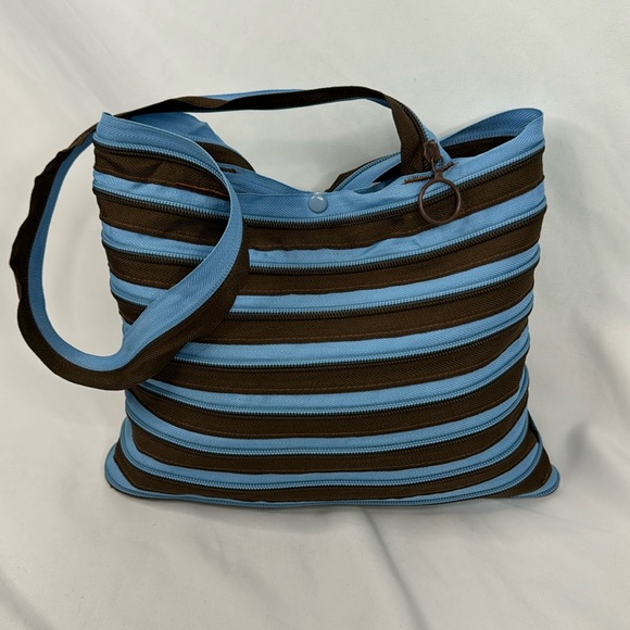 Super Fun Zip-It Zippered Tote - Picture 2 of 6